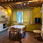 Nido Sui Tetti Di Lucca, Romantico E Centralissimo