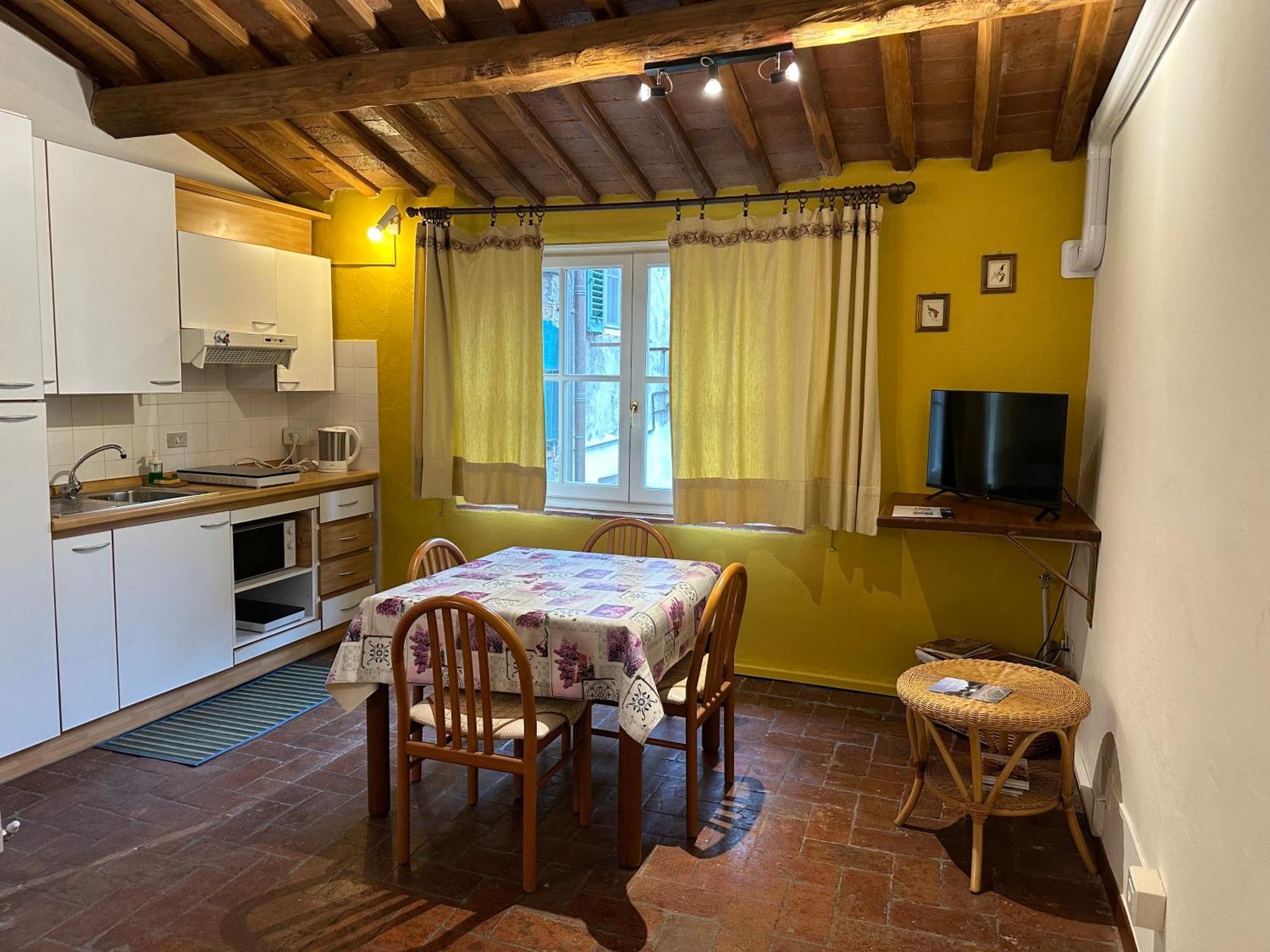 Apartment Nido Sui Tetti Di Lucca, Romantico E Centralissimo