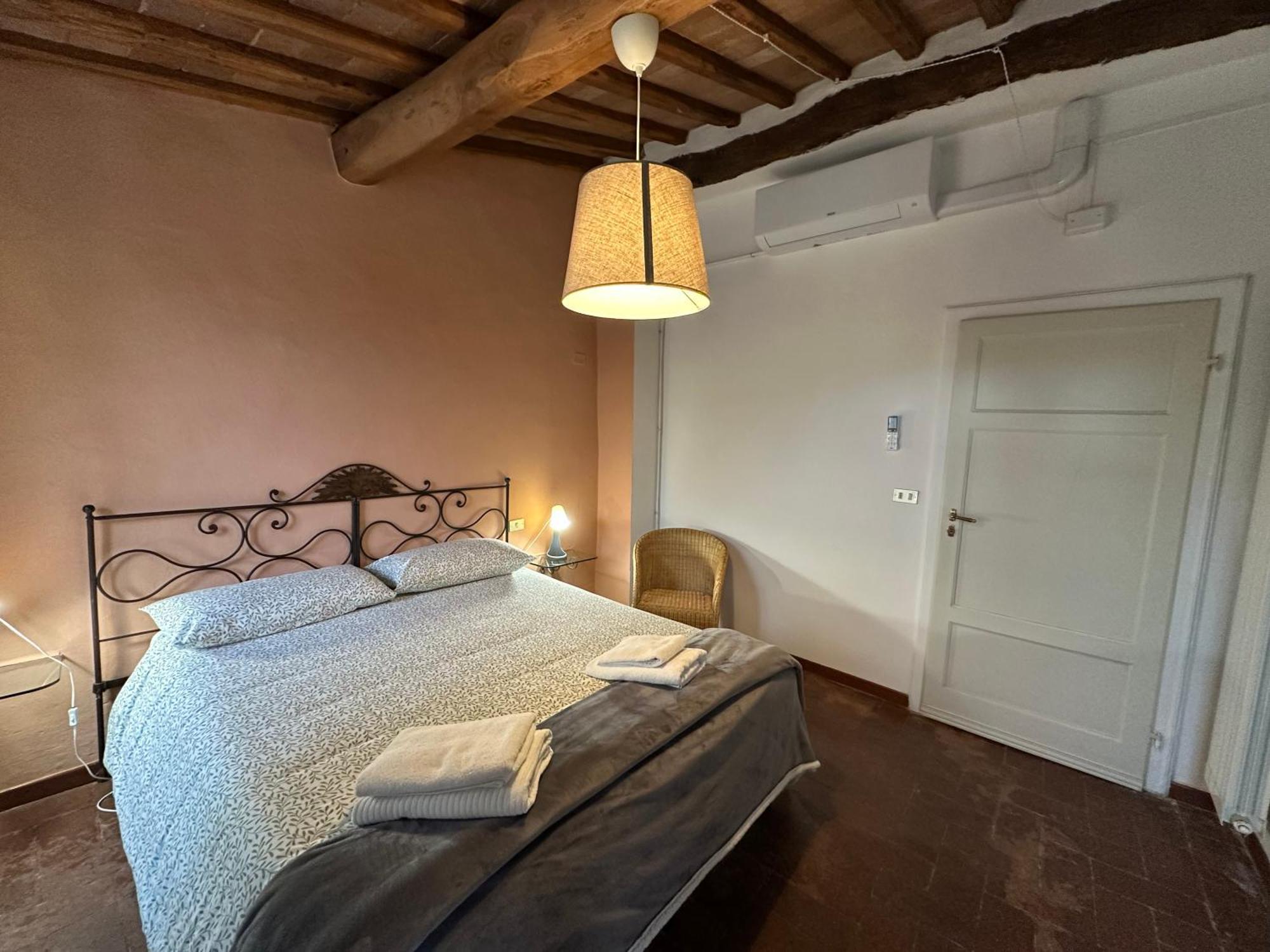 Nido Sui Tetti Di Lucca, Romantico E Centralissimo Apartment *