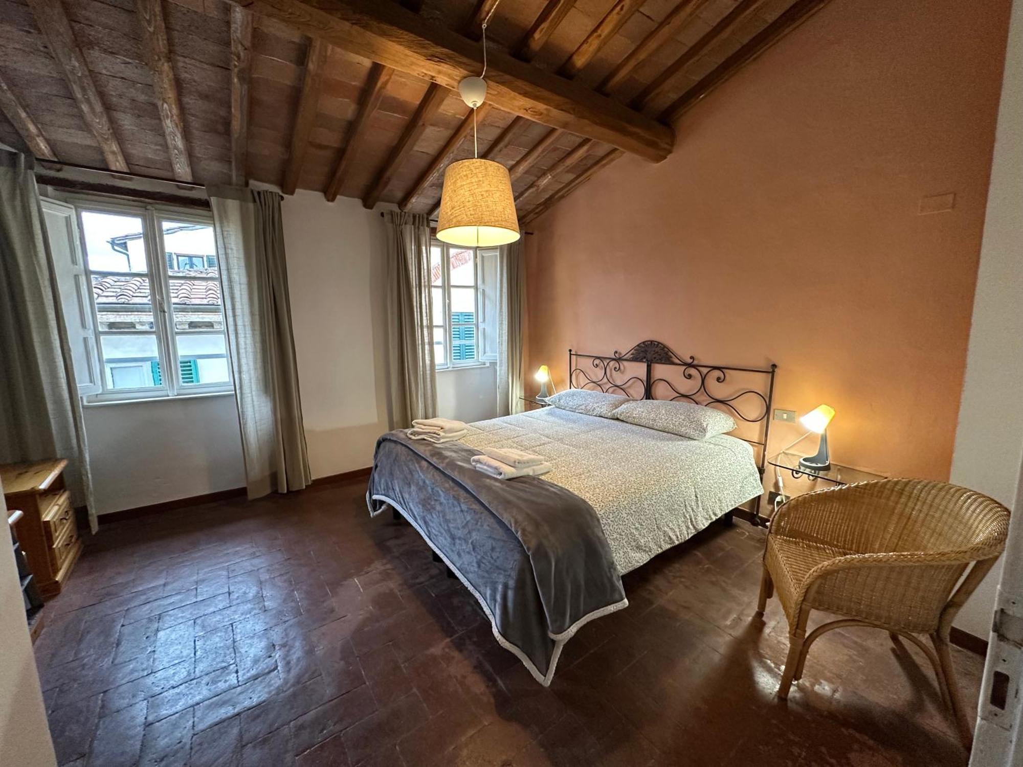 Nido Sui Tetti Di Lucca, Romantico E Centralissimo * Lucca